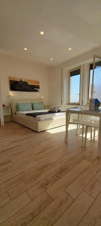 Barbara Classy Apartment 102 Syracuse Luaran gambar