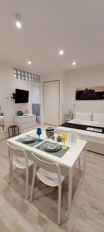 Barbara Classy Apartment 102 Syracuse Luaran gambar