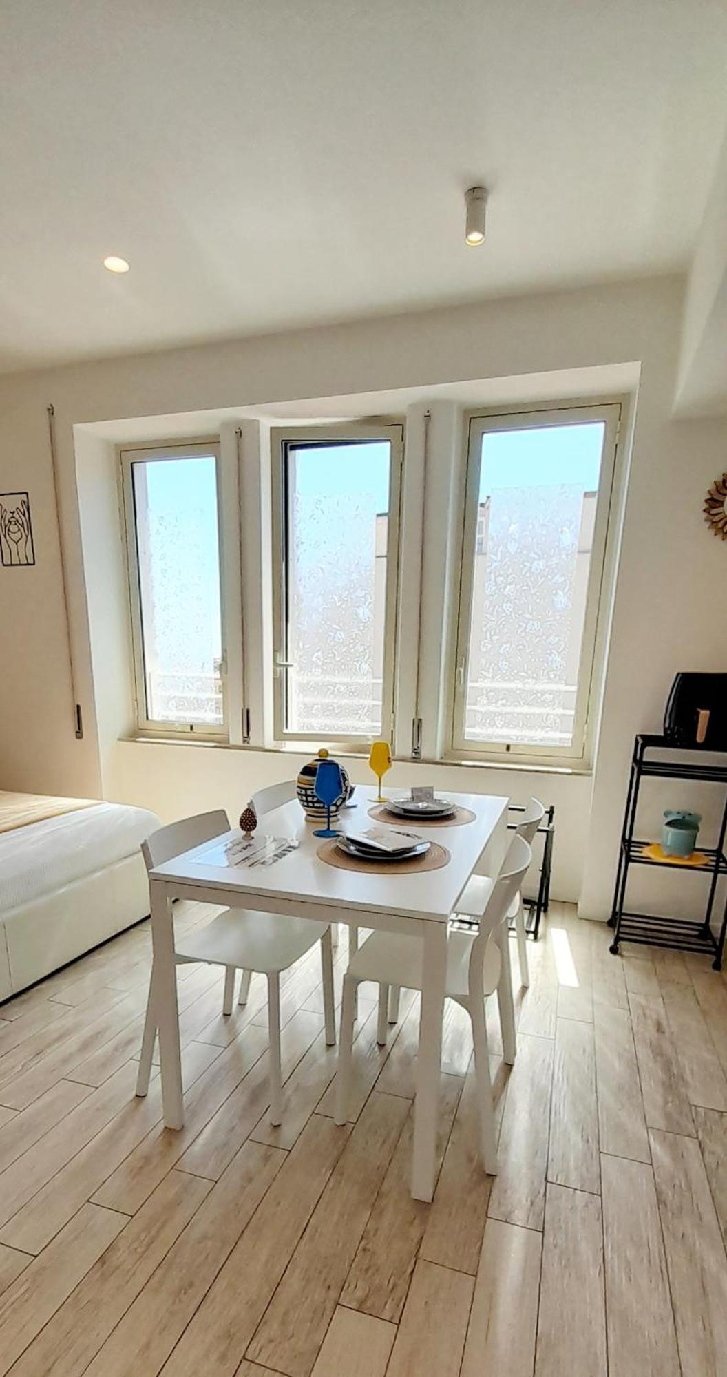 Barbara Classy Apartment 102 Syracuse Luaran gambar